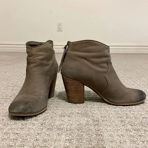 Brass Plum Shoes Brass Plum Taupe Ombre Toe Leather Heeled Zip